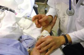 Hôpital : un chèque de 250 millions d'euros pour attirer des médecins