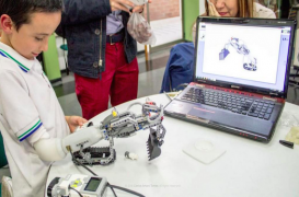 IKO : la prothèse Lego qui redonne le sourire aux enfants handicapés