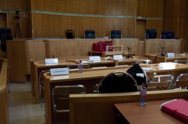 Parents accusés à tort : Louna reste placée, mais à leur domicile 