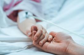 Une jeune Française en meurt à 13 ans : qu’est-ce que l’angiosarcome du sein ?