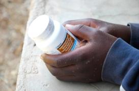 Sida : l'OMS s'inquiète de l'émergence de résistance au traitement