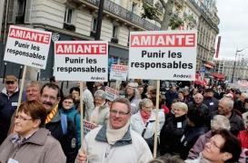 Amiante : les mises en examen de neuf responsables annulées 