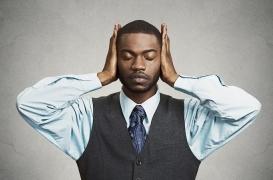 La testostérone pousse les hommes à nier leurs erreurs