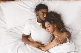 Des scientifiques ont identifié les neurones responsables des mouvements oculaires rapides pendant le sommeil 