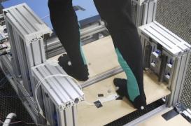 Des marches à ressorts pour faciliter la montée des escaliers