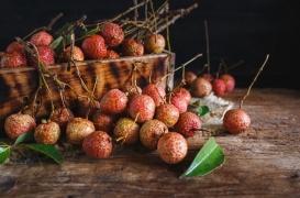 Pesticide : 13 enfants meurent en mangeant des litchis