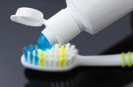 Savons, dentifrices : 200 scientifiques dénoncent le triclosan