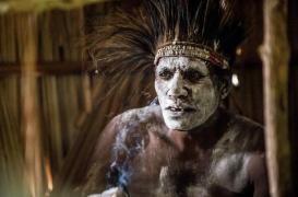 Indonésie : une épidémie mortelle de rougeole décime les enfants Papous