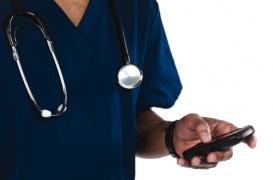 Burn-out : plus de 200 appels de soignants en un mois