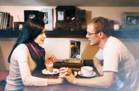 Les IST ont favorisé le développement de la monogamie