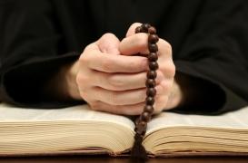 10 à 20 meurtres : le « diacre de la mort » tuait des personnes âgées en leur injectant de l’air 