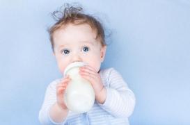 Lactalis : l'association des parents de bébés contaminés appelle au boycott de tous les produits de la marque