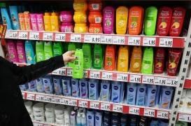 Cosmétiques : l’UFC-Que Choisir pointe 1000 produits indésirables