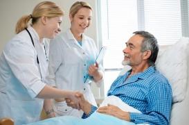 Hôpital : les Français satisfaits des soins mais pas des repas