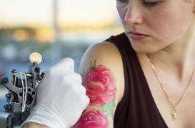 Un tatoueur condamné pour blessures involontaires