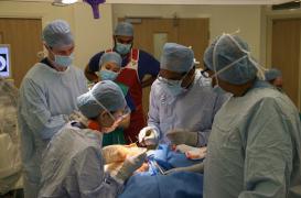  Un toucher vaginal sur cinq à l'hôpital est  réalisé sans consentement