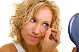 Tremblement essentiel : 300 000  Français lourdement handicapés