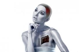 Robots sexuels : les scientifiques s'inquiètent de leur impact négatif et addictif