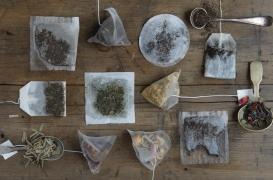 Des particules de plastique retrouvées dans le thé 