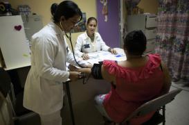 Zika : 14 Américaines auraient été infectées par transmission sexuelle