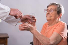 Seniors : moins d'infections respiratoires avec de la vitamine D