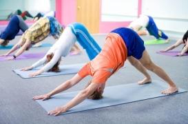 Lombalgie : le yoga aussi efficace que la kiné contre la douleur