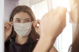 Covid-19 : les personnes narcissiques respectent moins les gestes barrières !