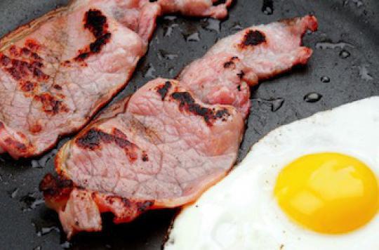 Manger du bacon pourrait nuire à la qualité du sperme 