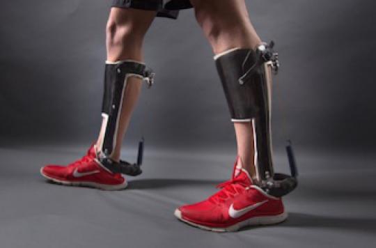 Marche : un exosquelette pour aider les personnes handicapées