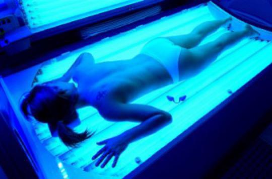 UV artificiels : les jeunes plus exposés au cancer de la peau