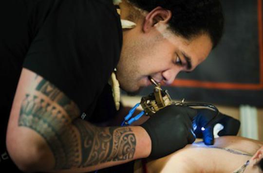 Effacer un tatouage : 3 à 10 séances nécessaires