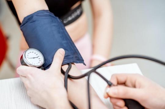 HTA : la pression artérielle augmente plus tôt chez les femmes !