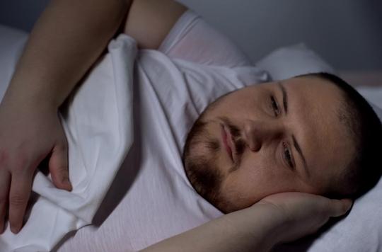 Obésité : mal dormir pourrait empêcher de perdre du poids 