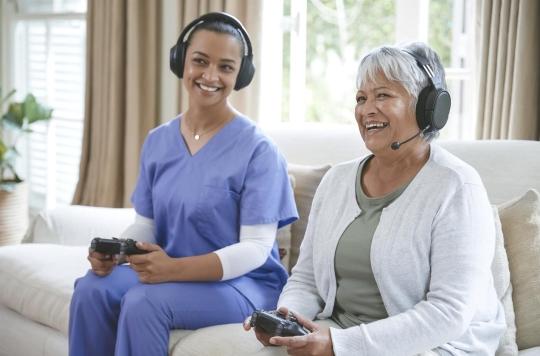 Maladie d'Alzheimer : comment les jeux vidéo peuvent-ils aider les malades ?