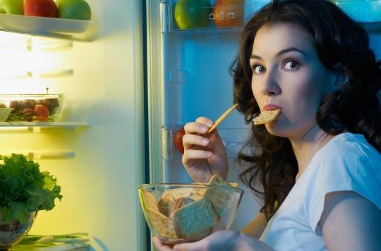 Snacking in the evening makes you less efficient the next day