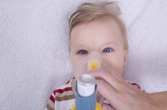 Bronchiolite : une mère filme son bébé en détresse respiratoire pour informer les parents