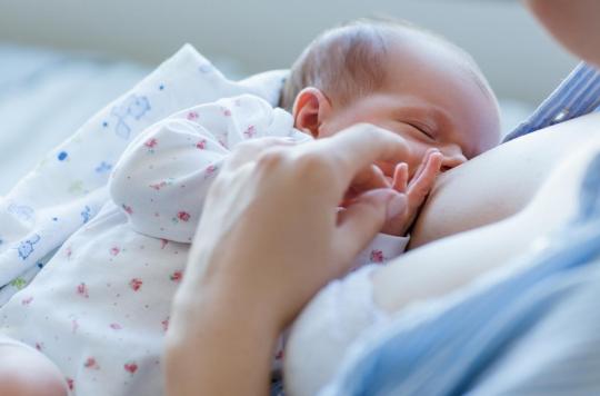 Oui, les jeunes mamans infectées par le virus peuvent allaiter  