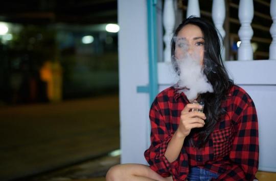 Cigarette électronique : vapoter peut développer une respiration sifflante 