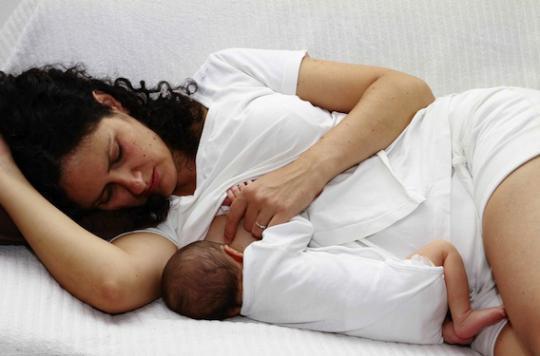 Sexualité : les femmes allaitantes veulent satisfaire leur conjoint