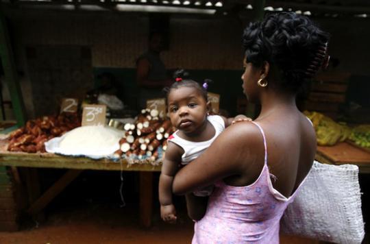 Sida : la transmission de la mère à l'enfant éradiquée à Cuba 