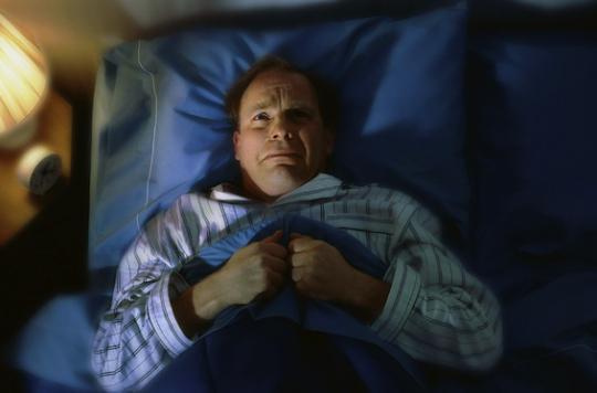 Maladie d'Alzheimer : les troubles du sommeil peuvent accélérer le déclin cognitif