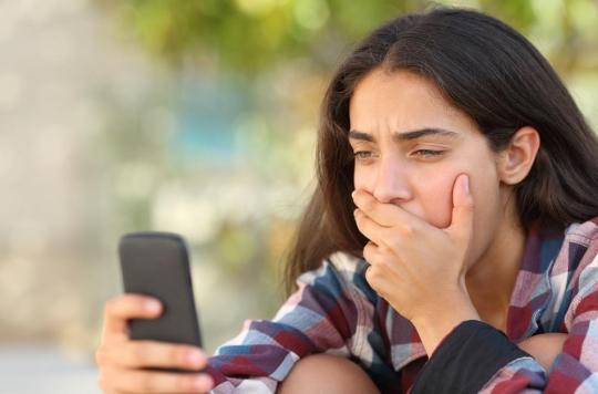 Suicide des adolescentes : attention aux smartphones