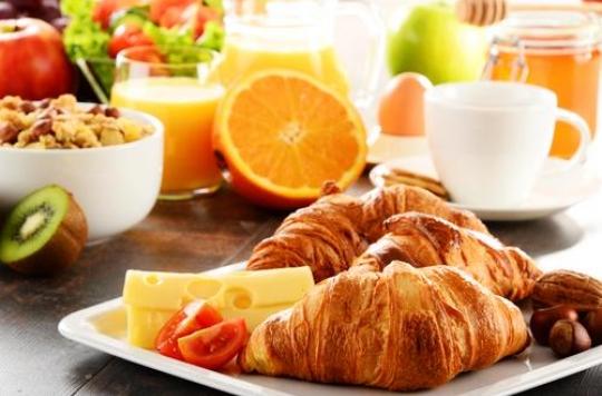 Un petit-déjeuner régulier vous préserve d'un stockage excessif des graisses