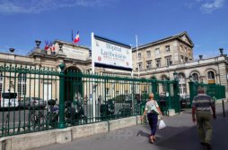 Drogue : une salle pour consommer à moindre risque à Paris 
