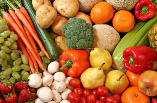 Fruits et légumes : les Français préconisent plutôt cinq par jour