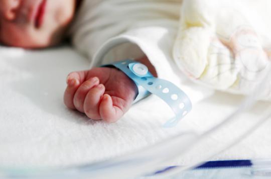 Texas : un bébé naît deux fois grâce aux médecins