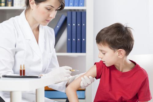 Virus HPV : vacciner les garçons augmenterait l'espérance de vie