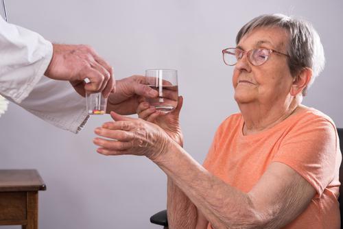 Seniors : moins d'infections respiratoires avec de la vitamine D