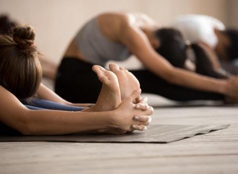 Quels sont les bienfaits du yoga et de la méditation sur la douleur chronique?