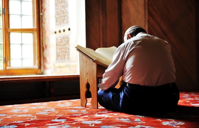 Ramadan : comment concilier jeûne et traitements contre le VIH